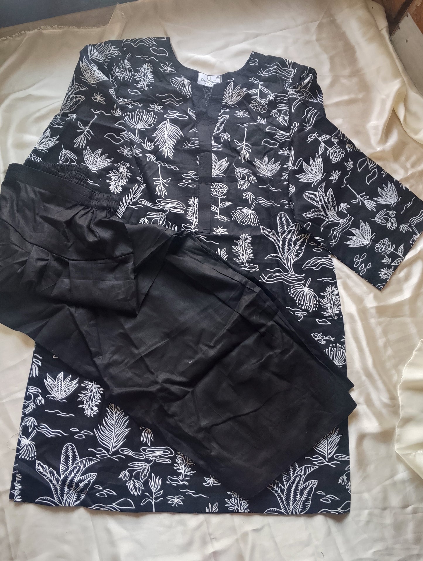 Lawn stitched 2 pc Coord set- Meher