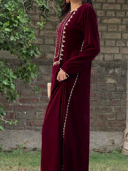 3pc Hand Embroidered Velvet kaftaan suit- DIVA