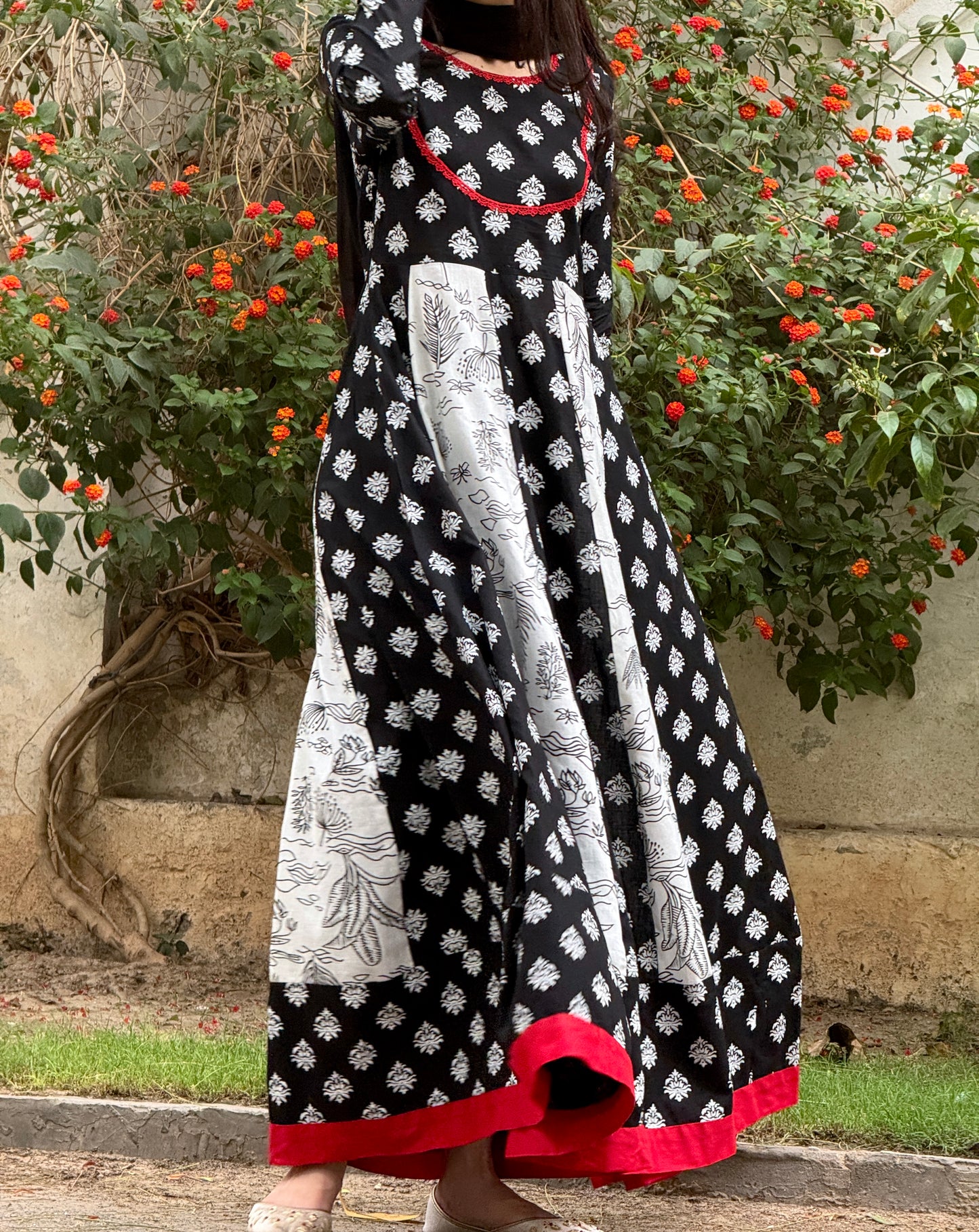 Lawn stitched 2 pc Anarkali frock- Rani