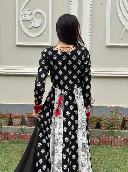 Lawn stitched 2 pc Anarkali frock- Rani