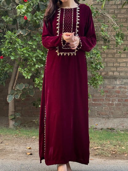 3pc Hand Embroidered Velvet kaftaan suit- DIVA