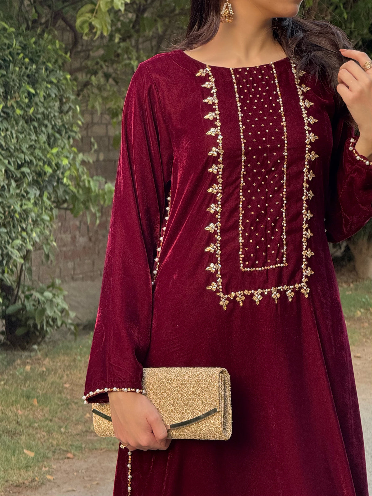 3pc Hand Embroidered Velvet kaftaan suit- DIVA