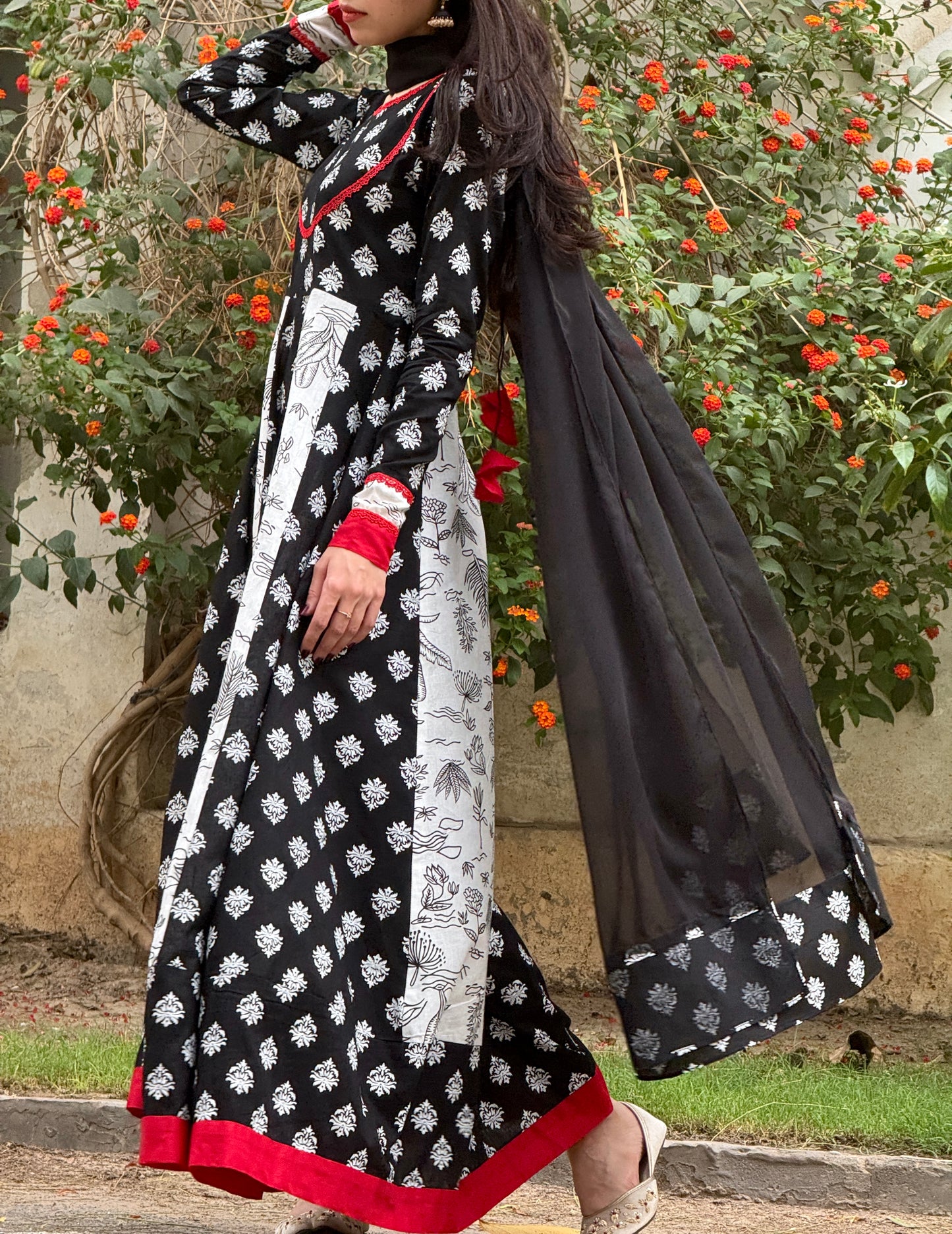 Lawn stitched 2 pc Anarkali frock- Rani