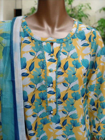 3 pc printed Swiss lawn suit - Breeze - Ushams Clothing